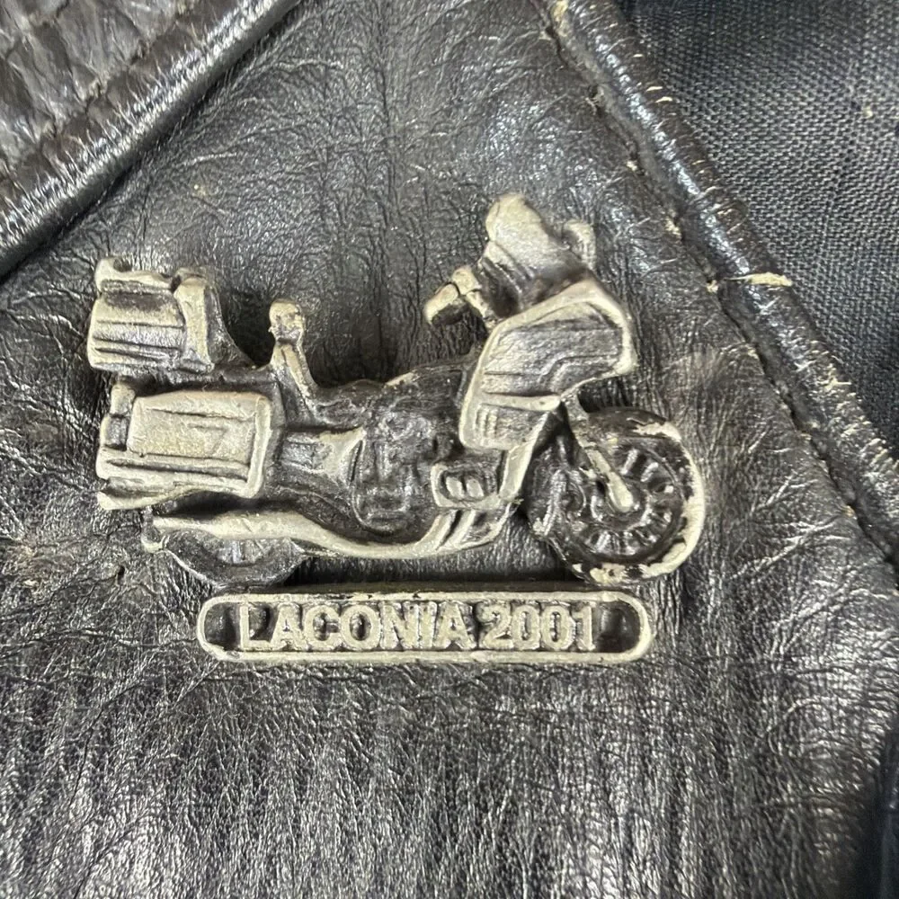 VTG Men Leather Vest Black Motorcycle Biker Sz Small Embossed Eagle 90’s w/Pins